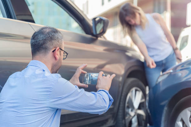 Professional Commercial Auto Insurance technician working in Montgomery City, MO